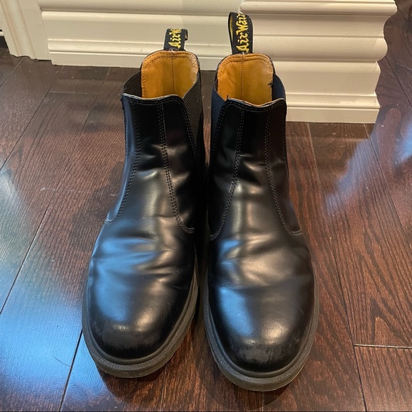 Dr. Martens Black 2976 Smooth Leather Chelsea Boots - Picture 3 of 8